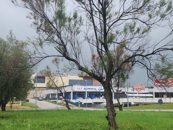 negozio in vendita a Colonnella in zona Vibrata