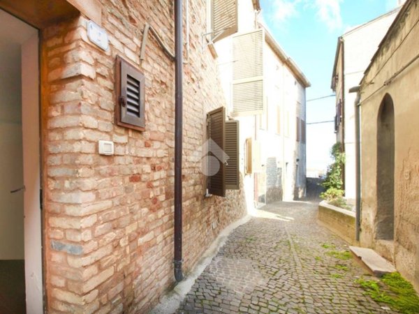 casa indipendente in vendita a Colonnella