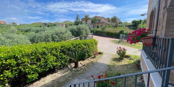 casa indipendente in vendita a Colonnella in zona Civita