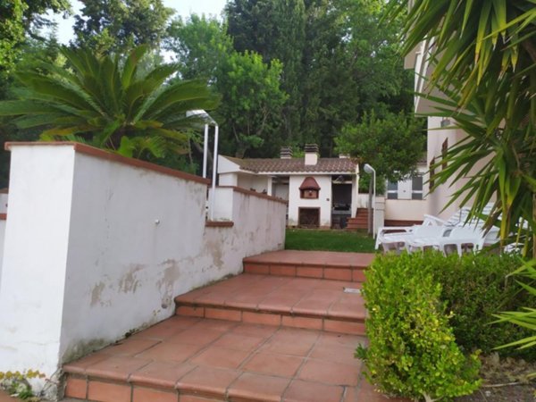 casa indipendente in vendita a Colonnella