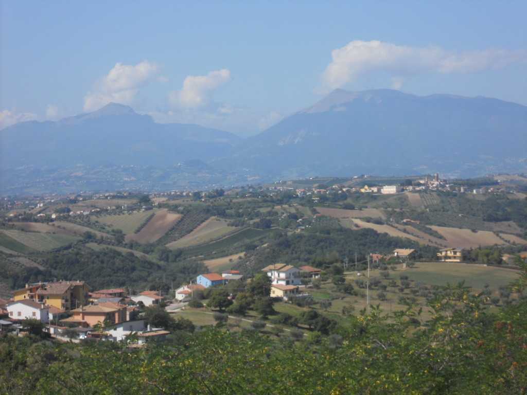 terreno edificabile in vendita a Colonnella