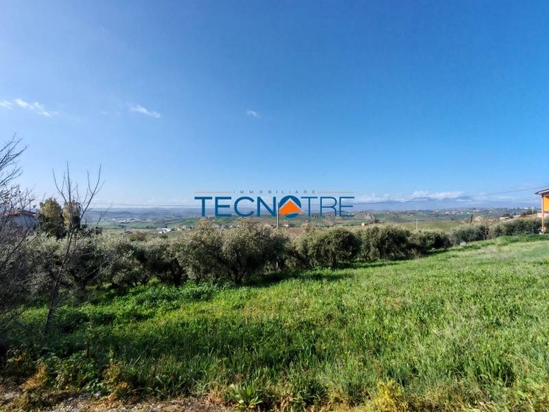 terreno agricolo in vendita a Colonnella in zona Civita