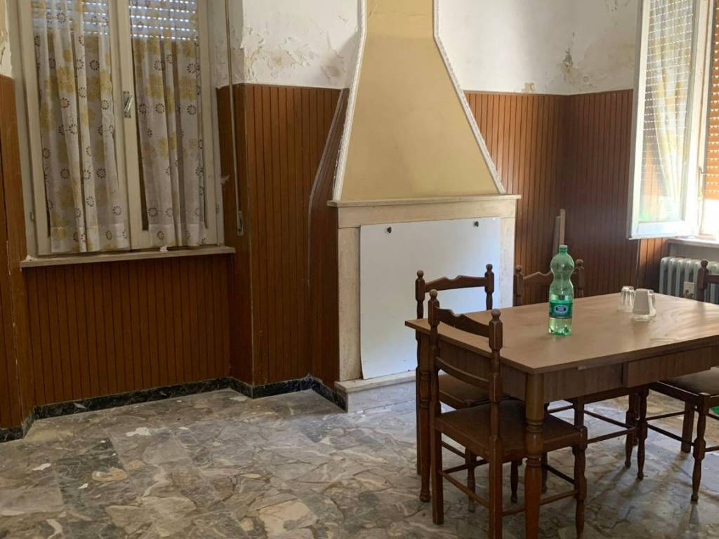 casa indipendente in vendita a Colonnella