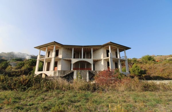 casa indipendente in vendita a Colonnella