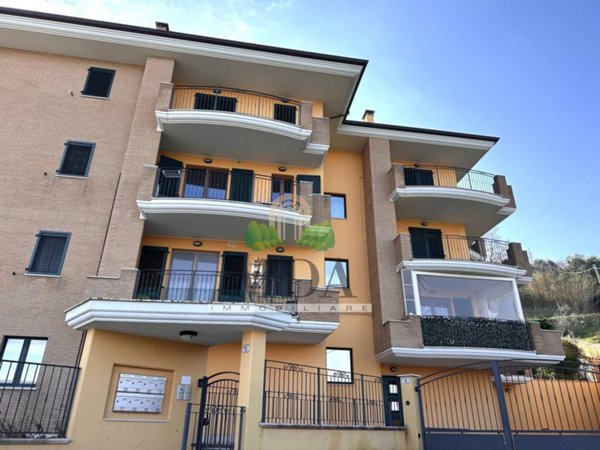 appartamento in vendita a Colonnella in zona San Martino