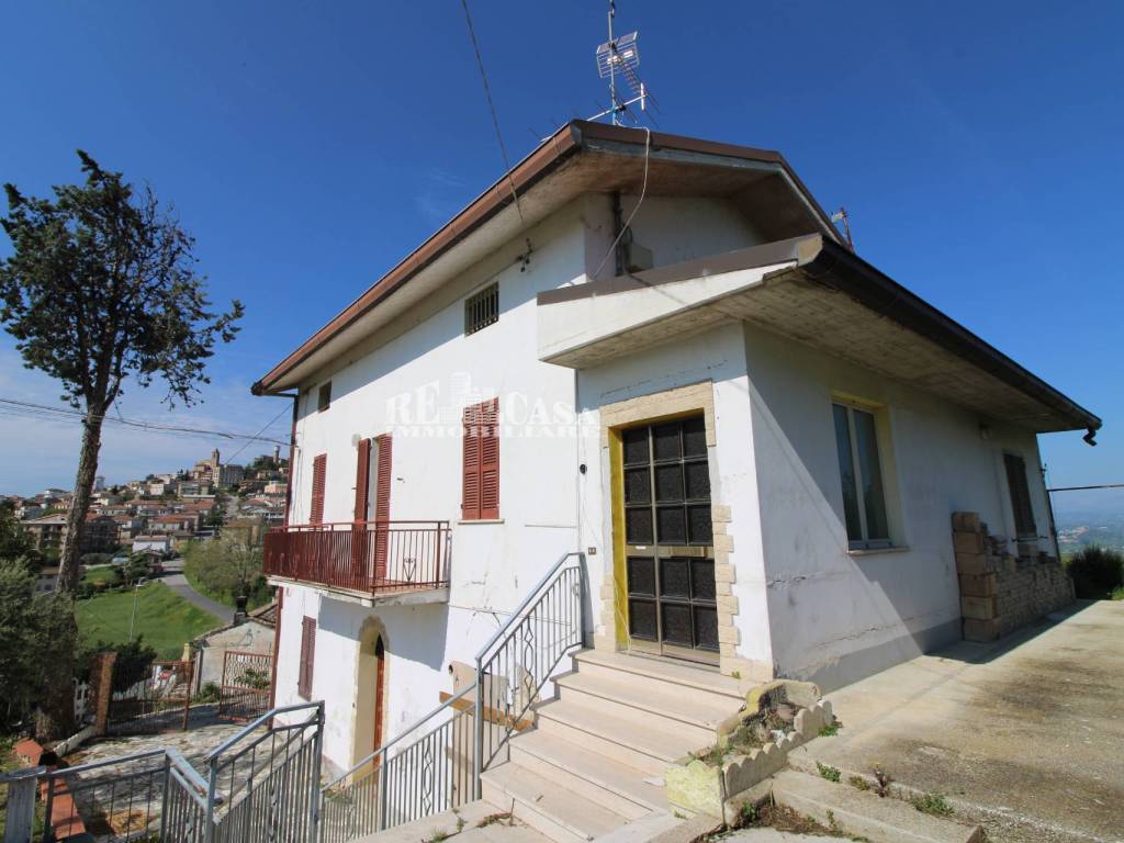 casa indipendente in vendita a Colonnella in zona San Martino