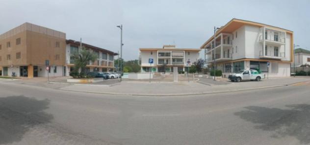 negozio in vendita a Colonnella in zona San Giovanni