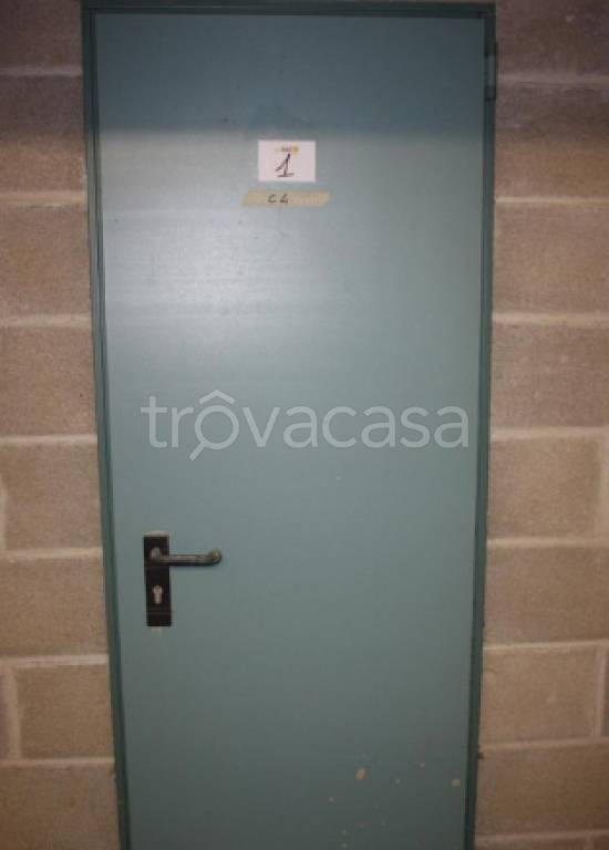 negozio in vendita a Colonnella in zona San Giovanni