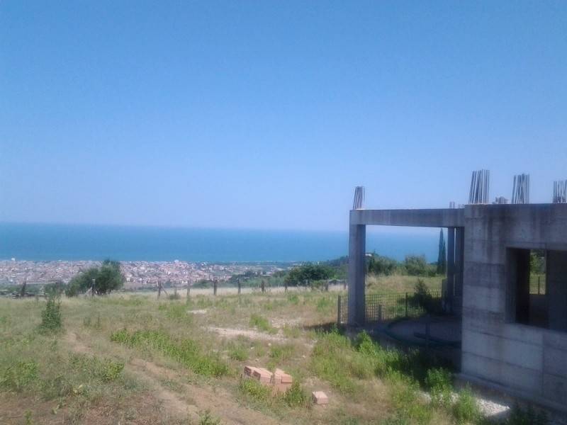 negozio in vendita a Colonnella