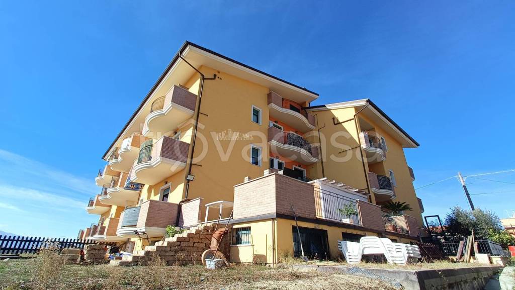 locale commerciale in vendita a Colonnella