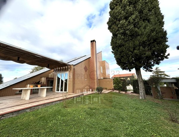 casa indipendente in vendita a Colonnella