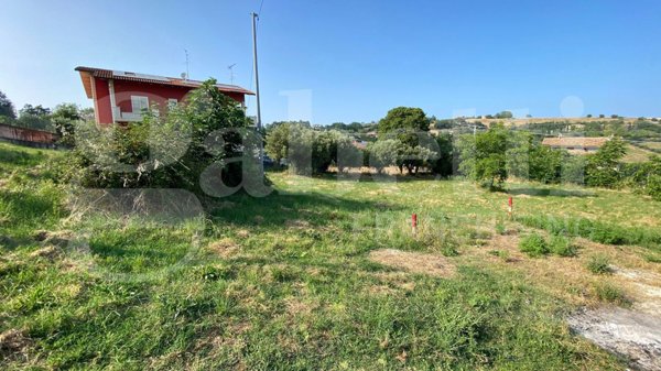 terreno edificabile in vendita a Colonnella