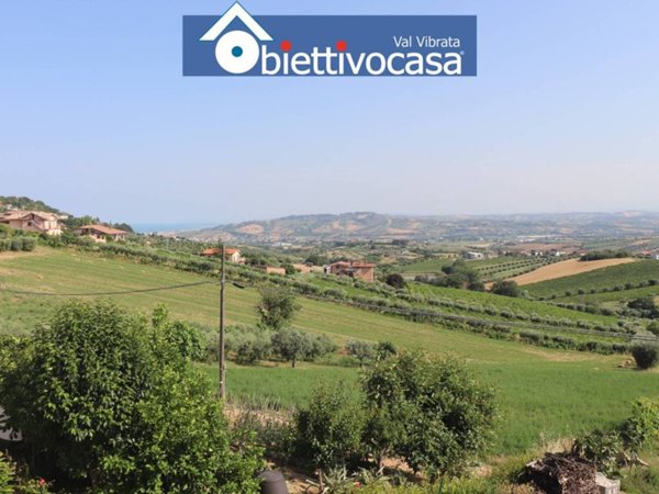 terreno agricolo in vendita a Colonnella