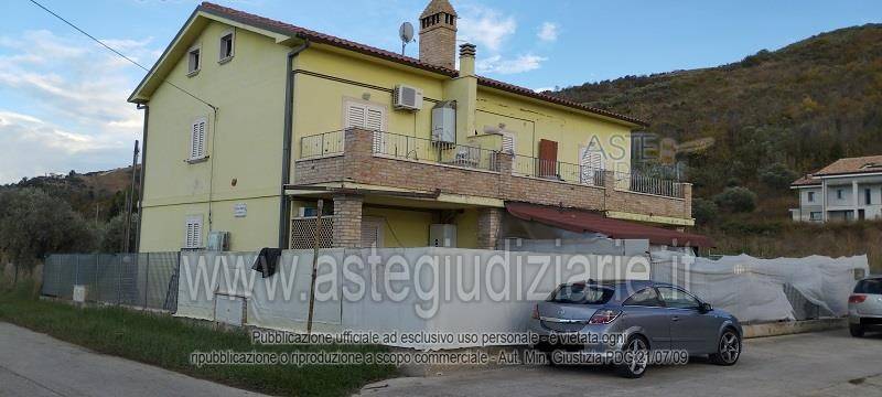 appartamento in vendita a Colonnella in zona Vallecupa
