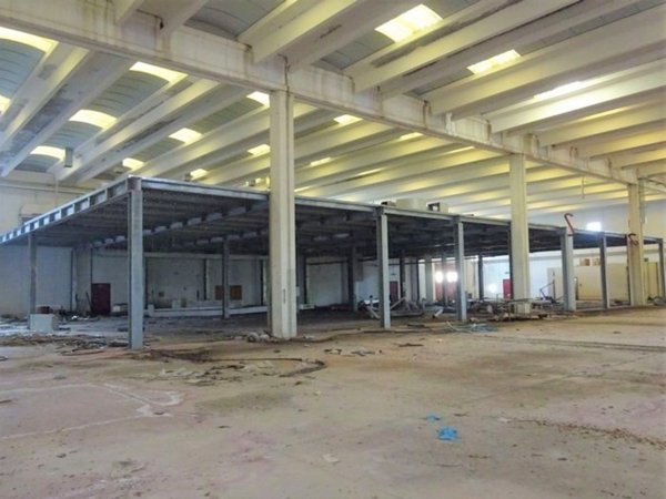 capannone in vendita a Colonnella in zona Vallecupa