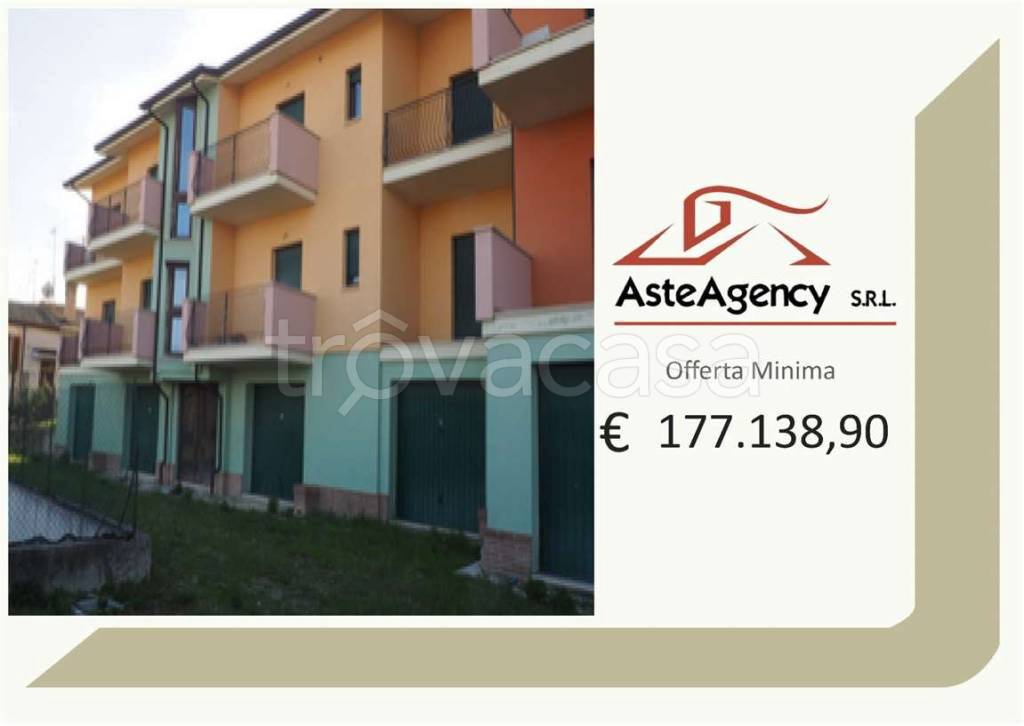 casa indipendente in vendita a Colonnella