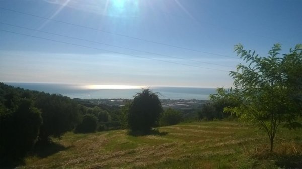 terreno edificabile in vendita a Colonnella