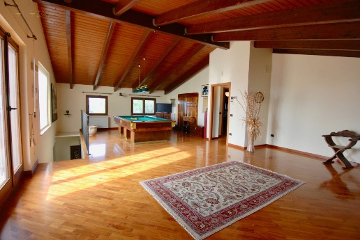 casa indipendente in vendita a Colonnella