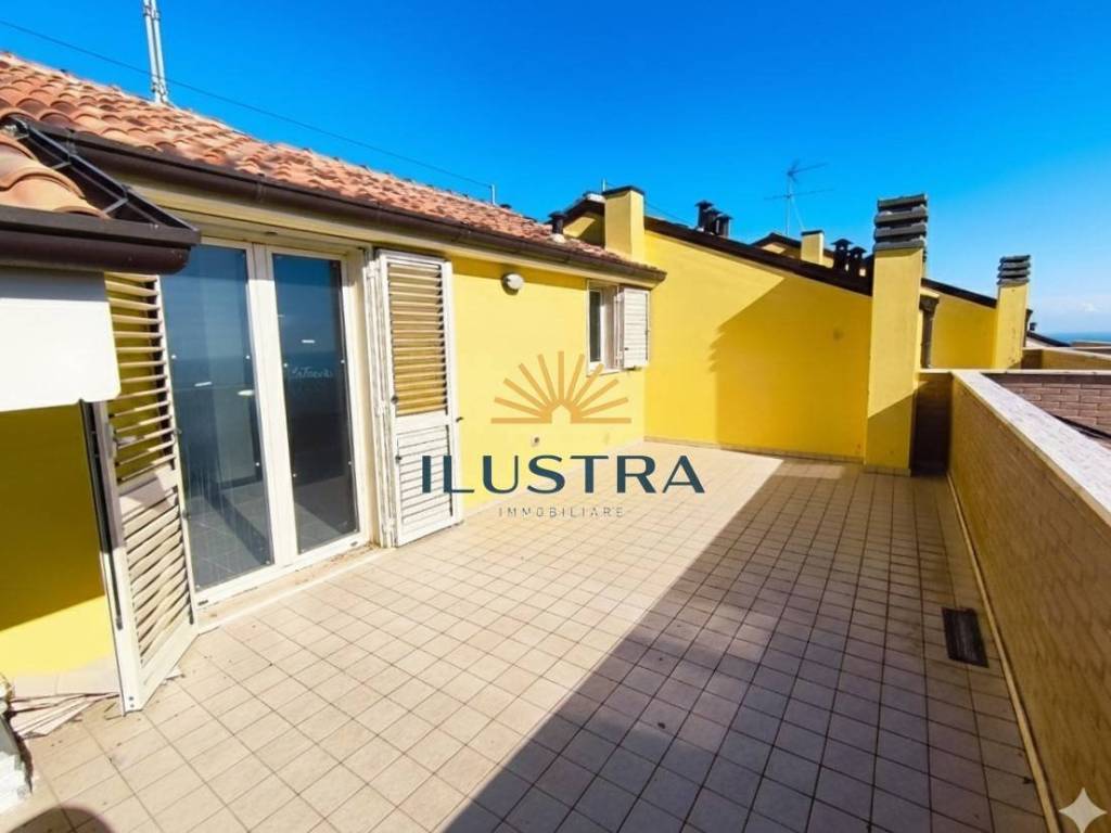 appartamento in vendita a Colonnella in zona San Martino