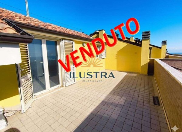 appartamento in vendita a Colonnella in zona San Martino