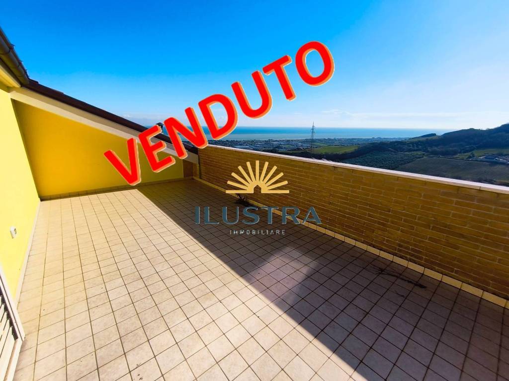 appartamento in vendita a Colonnella in zona San Martino