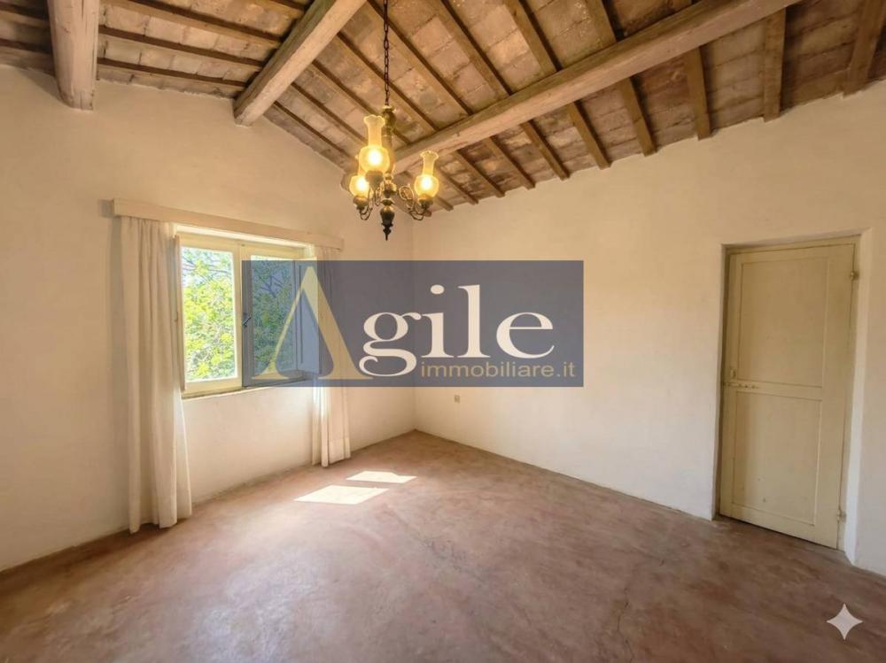 casa indipendente in vendita a Colonnella