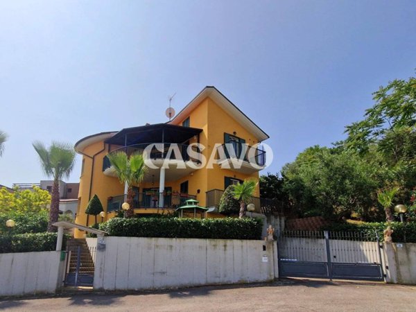 casa indipendente in vendita a Colonnella in zona Vibrata