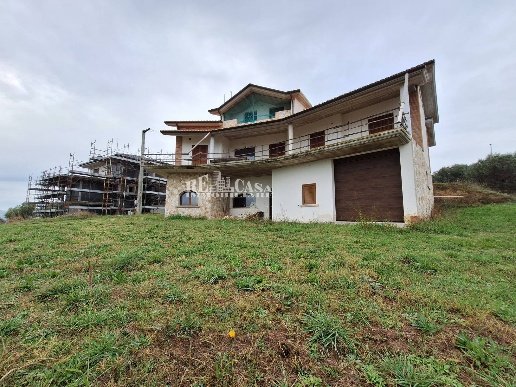 casa indipendente in vendita a Colonnella