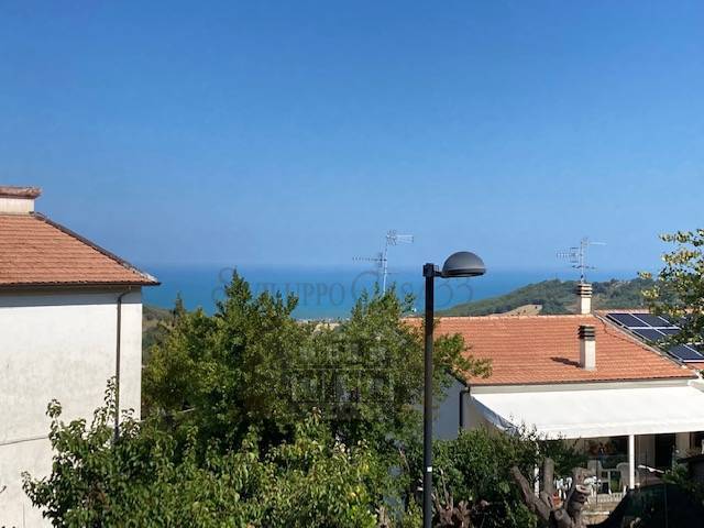 casa indipendente in vendita a Colonnella