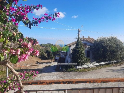 casa indipendente in vendita a Colonnella in zona San Martino