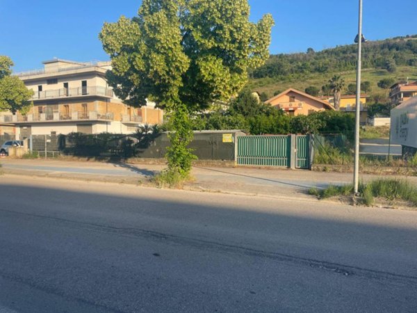 terreno edificabile in vendita a Colonnella in zona San Giovanni