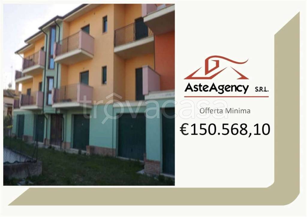 casa indipendente in vendita a Colonnella
