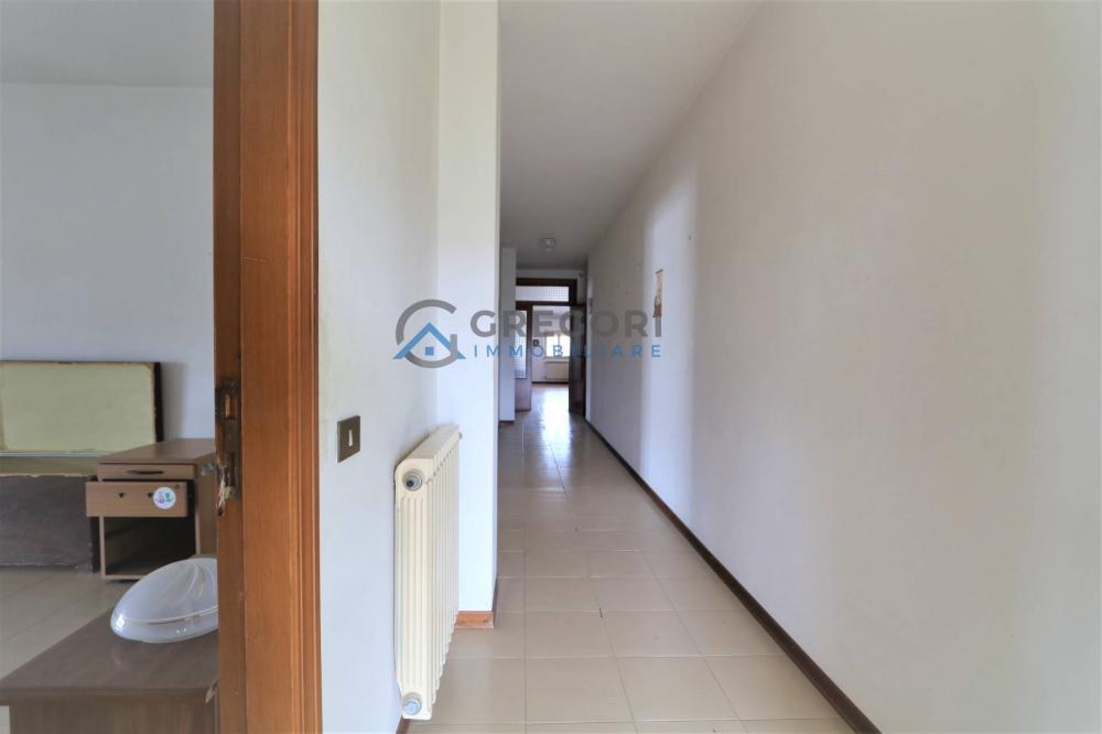 appartamento in vendita a Colonnella in zona Civita