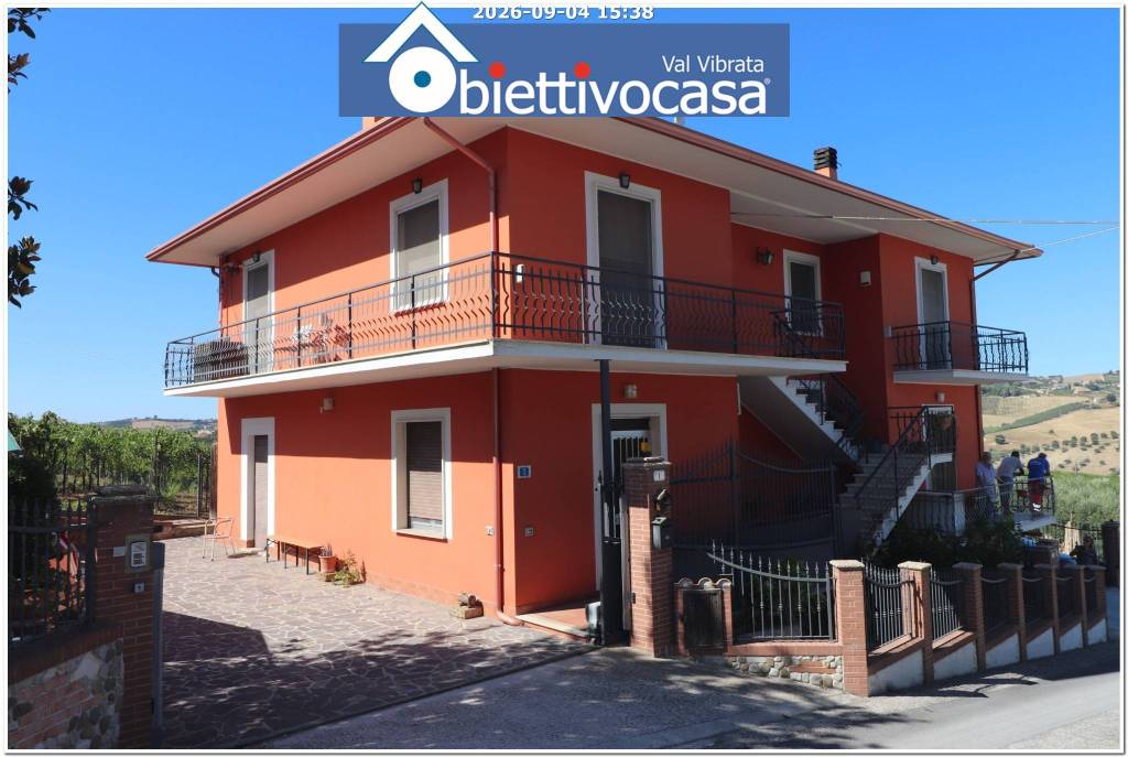 casa indipendente in vendita a Colonnella