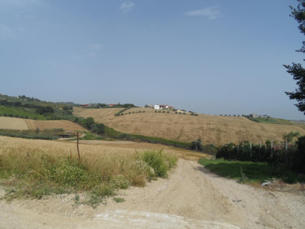 casa indipendente in vendita a Colonnella