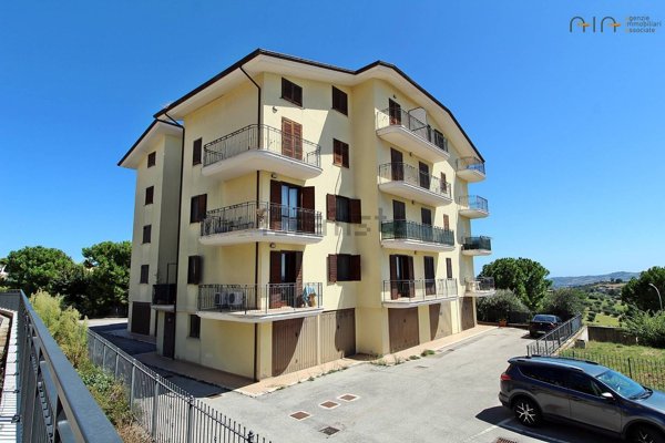 appartamento in vendita a Controguerra