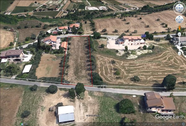 terreno edificabile in vendita a Controguerra
