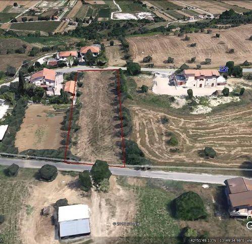 casa indipendente in vendita a Controguerra