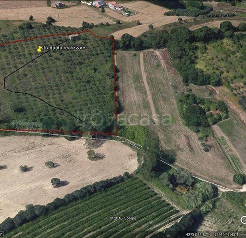 casa indipendente in vendita a Controguerra