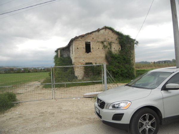 casa indipendente in vendita a Controguerra