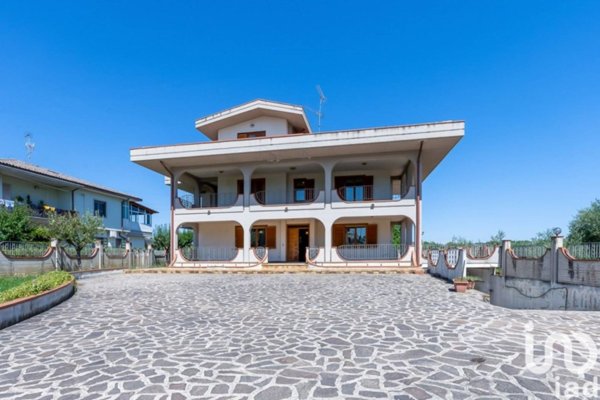 casa indipendente in vendita a Corropoli in zona Vibrata