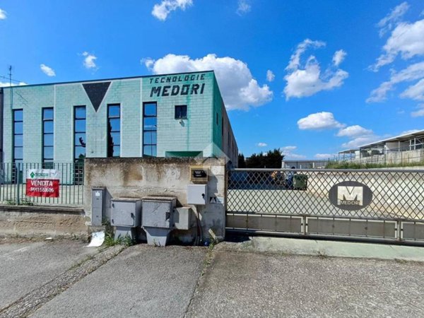 locale commerciale in vendita a Corropoli