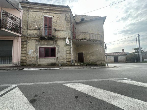 casa semindipendente in vendita a Corropoli
