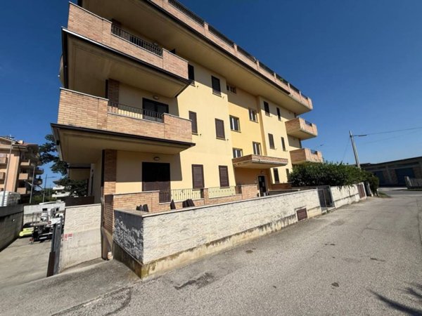 appartamento in vendita a Corropoli