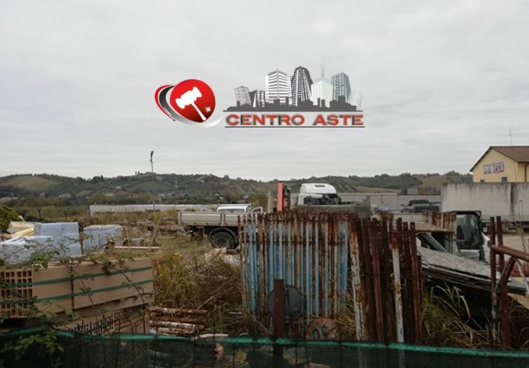 terreno edificabile in vendita a Corropoli
