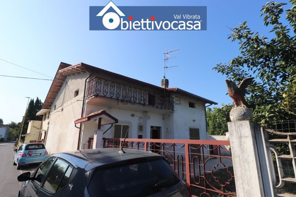casa indipendente in vendita a Corropoli in zona Accattapane