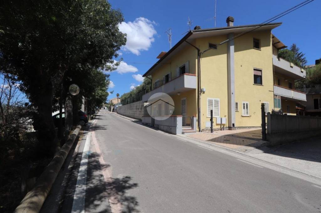 casa indipendente in vendita a Corropoli