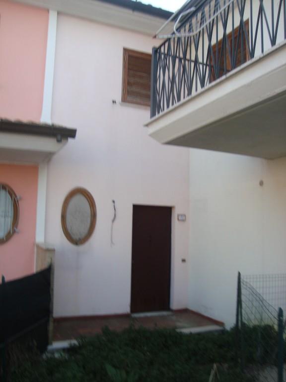 casa indipendente in vendita a Corropoli in zona Vibrata