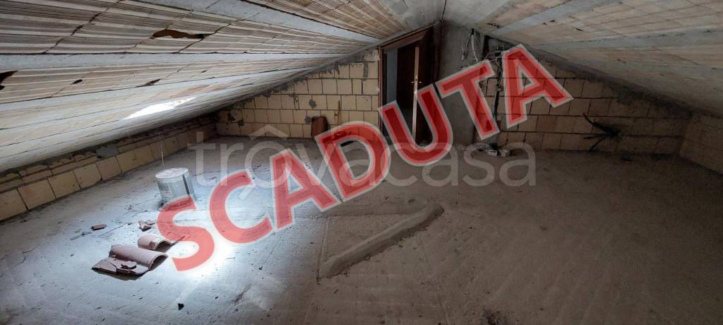 locale commerciale in vendita a Corropoli