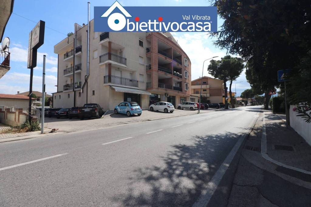negozio in vendita a Corropoli